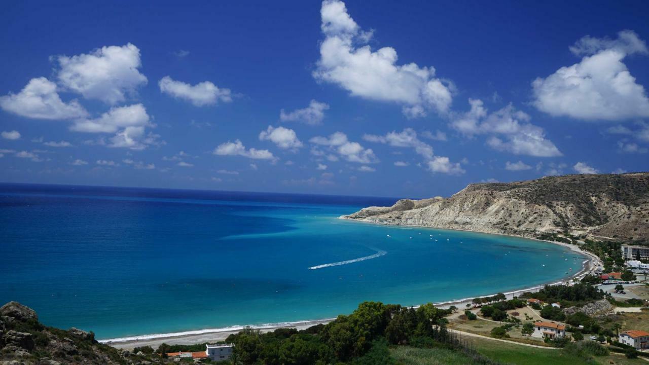 Unforgettable Family Escape - Cliffside Villa With Panoramic Sea Views And Kid-Friendly Private Pool Pissouri Exteriör bild